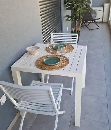 Modern Da Rocha, 아파트