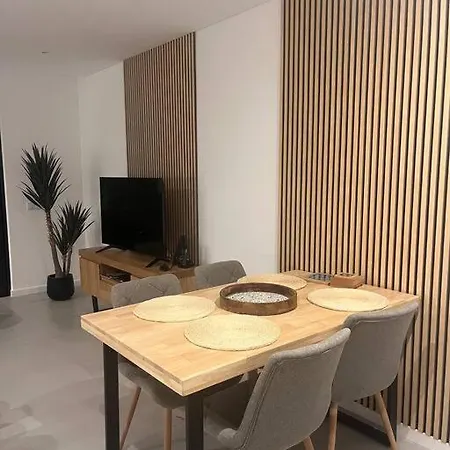 Modern Da Rocha, 아파트