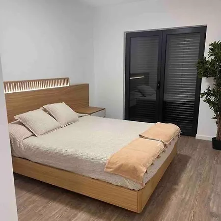 Apartment Modern Da Rocha, Portimao